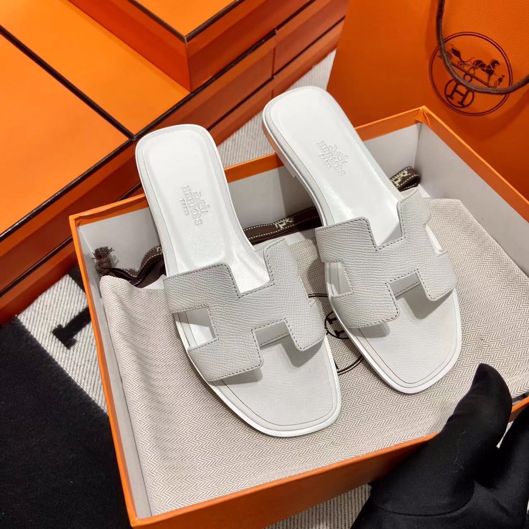 에르메스 올수공 오란 슬리퍼 샌들 앱송 137